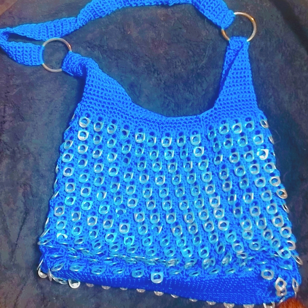 Handmade purse with can tabs
